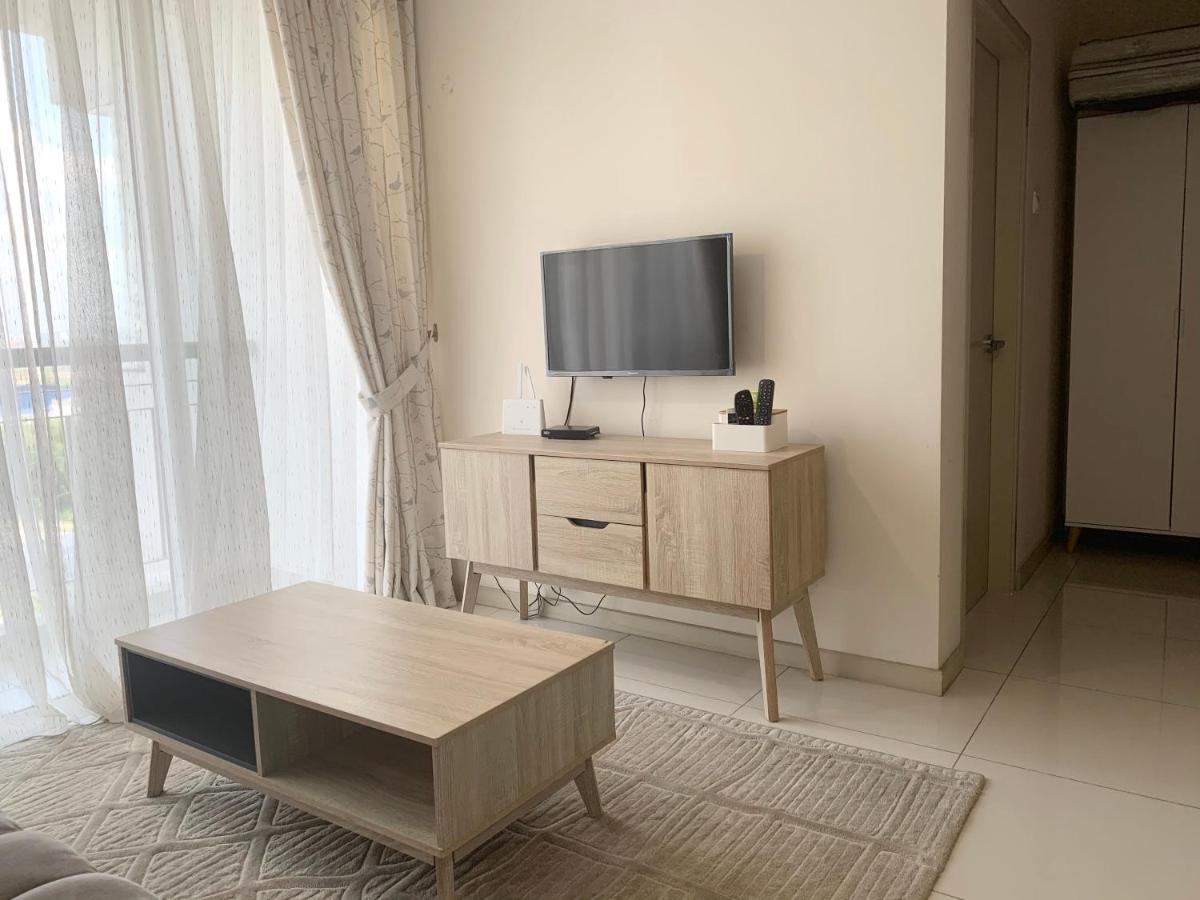 1 Bedroom Ttdi Adina Sek 13 Шах Алам Екстериор снимка